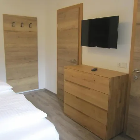 Kohlbrundl Bed & Breakfast *