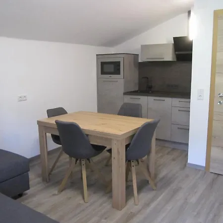 Kohlbrundl Bed & Breakfast *